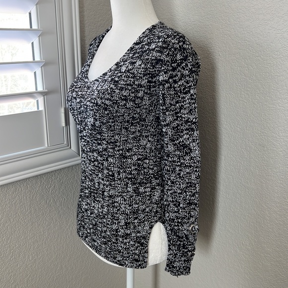 Guess sweater - Picture 2 of 14